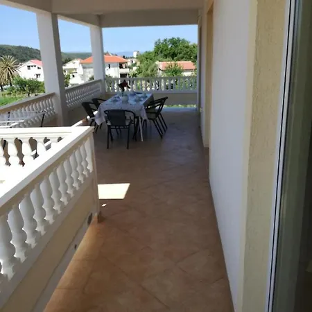 Family-friendly With Swimming Pool Kampor, Rab - 14897 Apartment Kampor
