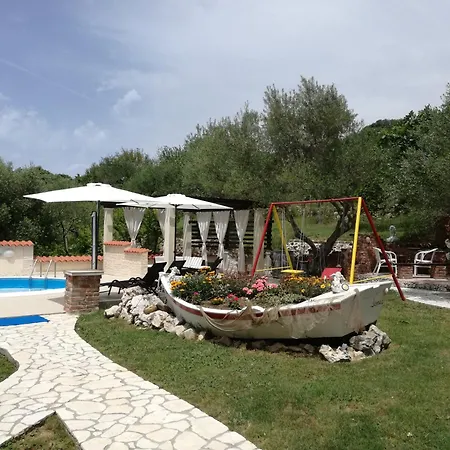 Family-friendly With Swimming Pool Kampor, Rab - 14897 Appartamento Kampor